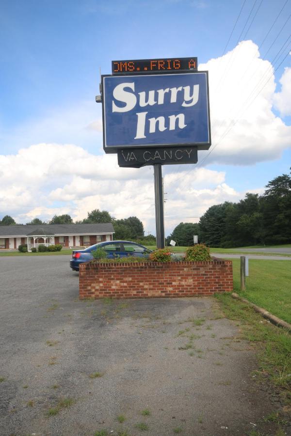 Surry Inn - 돕슨 외부 사진